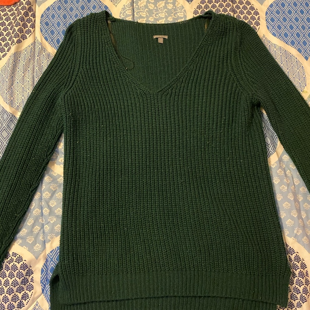 Emerald green sweater 📕